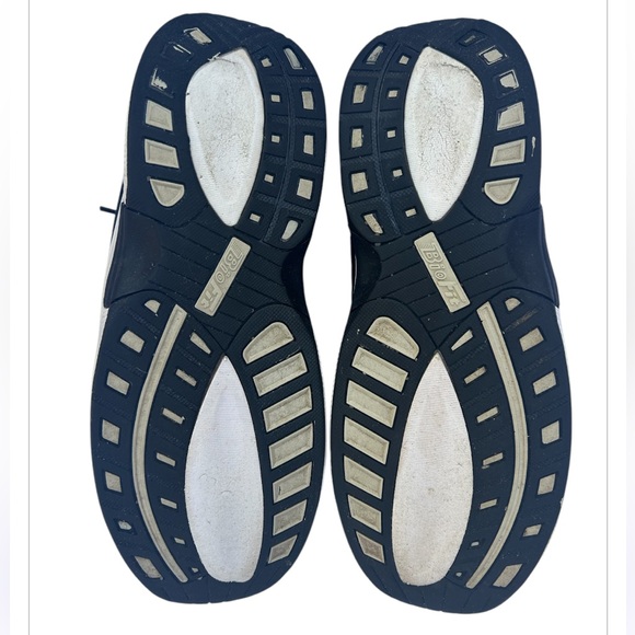 ORTHOFEET Women’s Biofit Stretch Knit Comfort Running Shoes Size: 9 - Picture 8 of 8